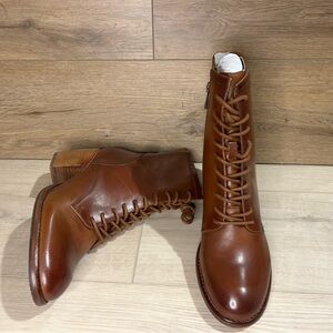 Patricia Nash Designs Sicily Leather Ankle Boot 10